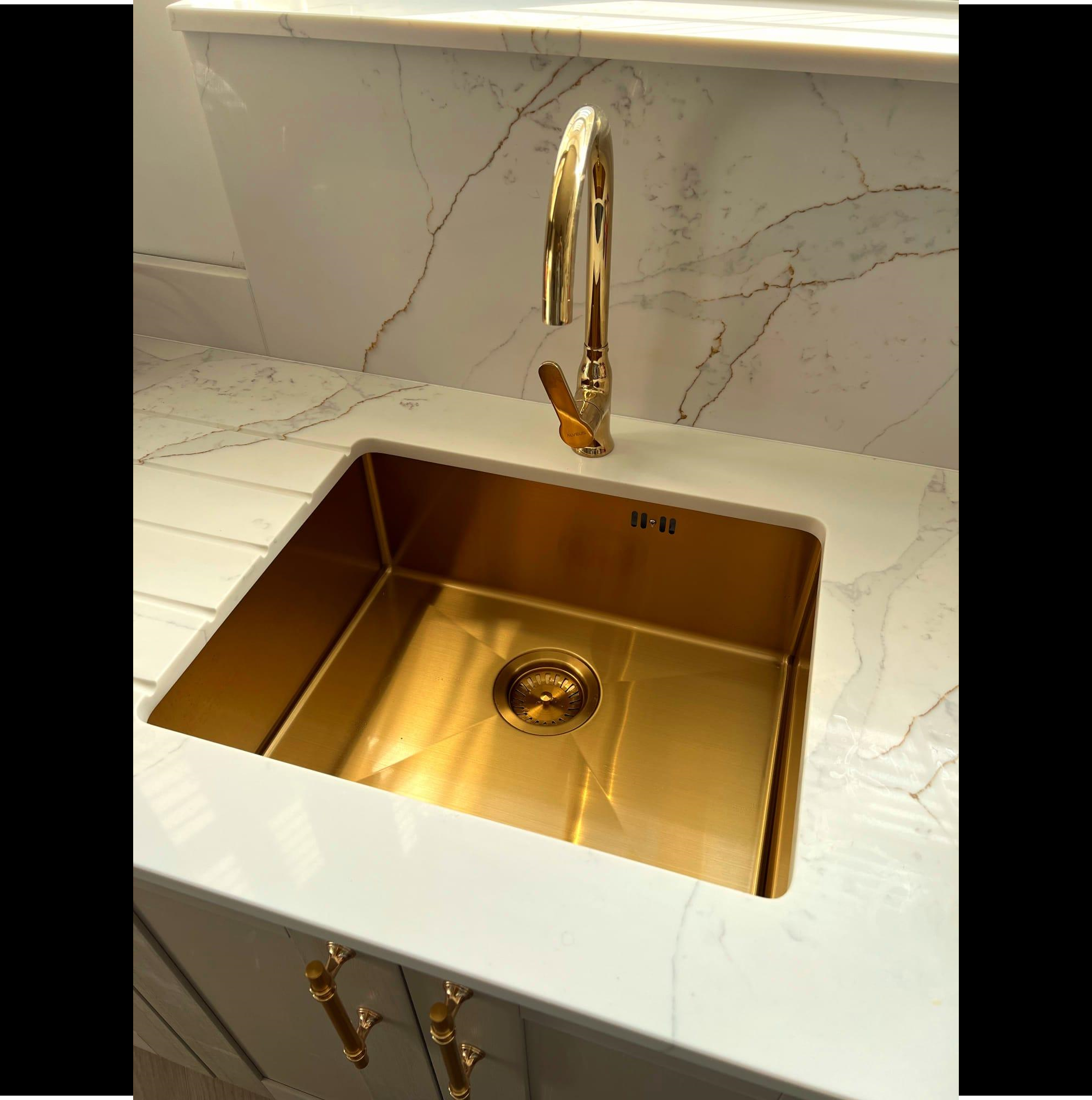 Quadron Anthony 60 Gold, PVD Nano kitchen sink
