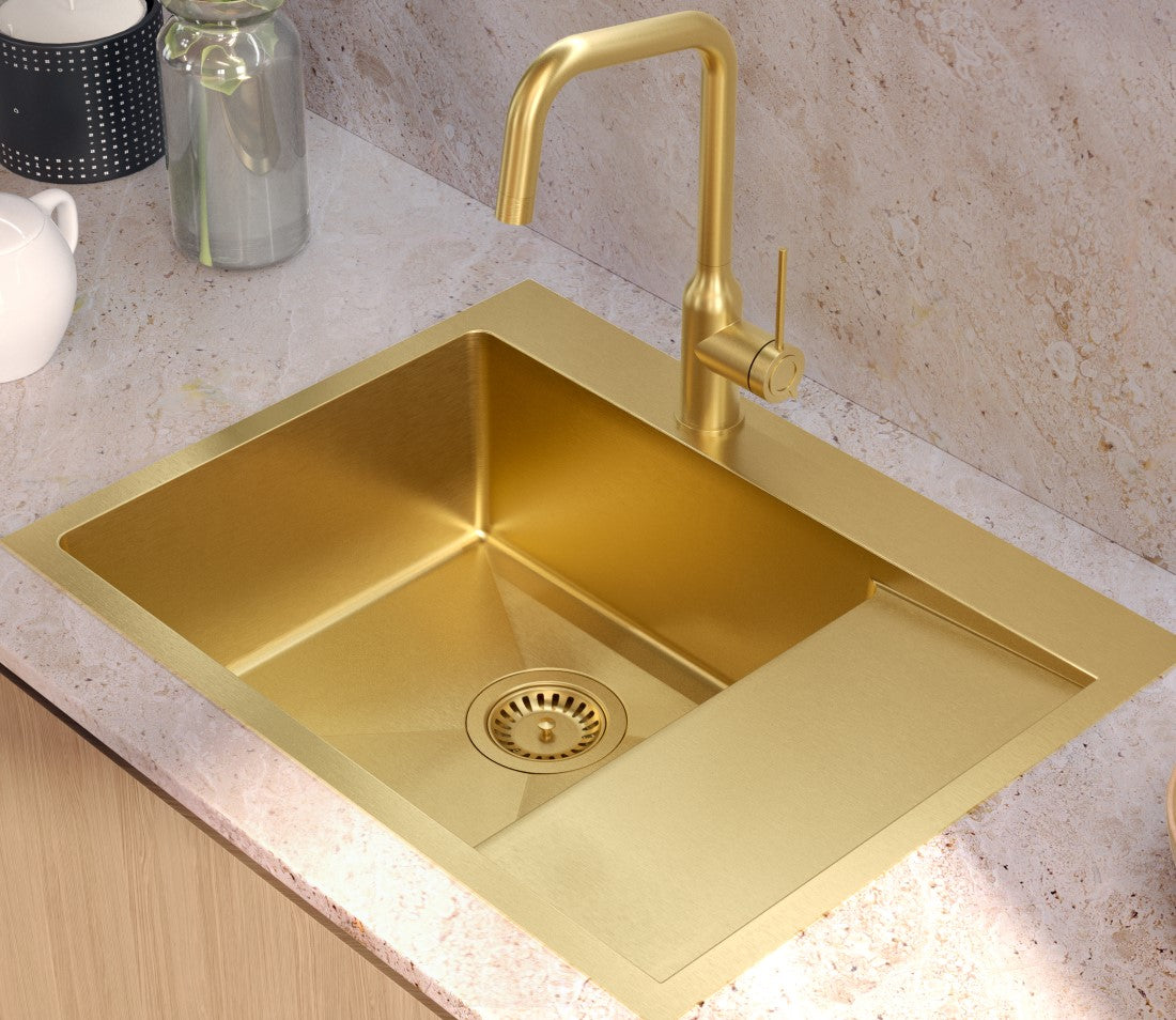 Quadron Russel 116 Gold, PVD Nano kitchen sink