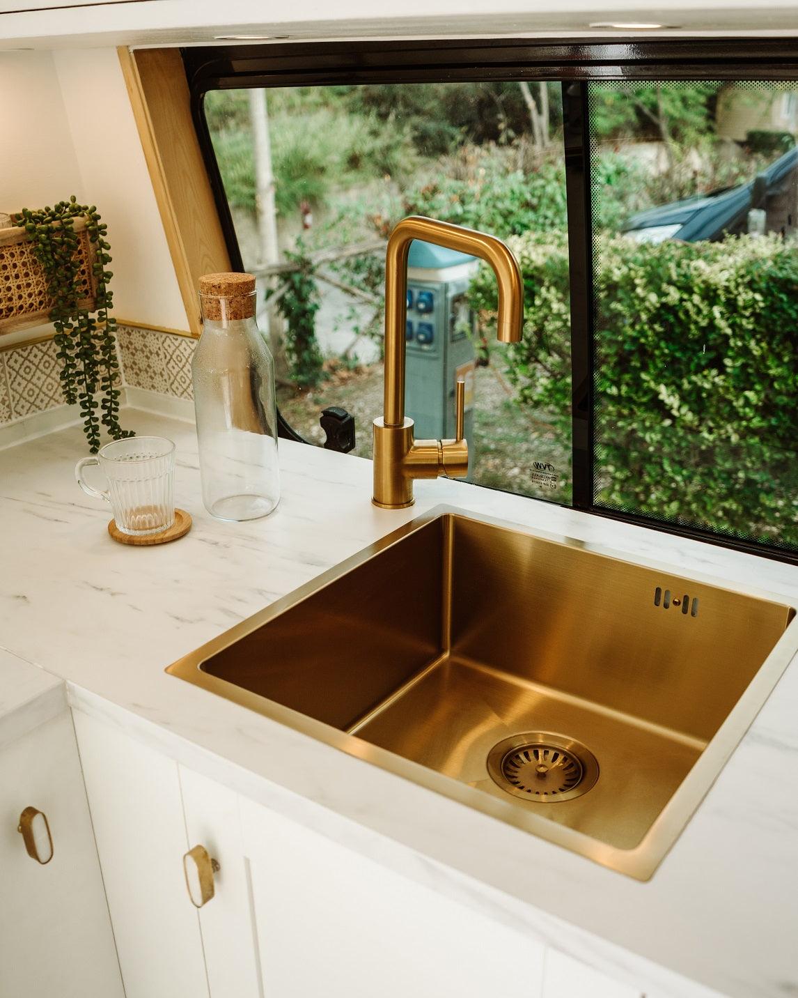 Quadron Paul Gold, PVD Nano kitchen sink - Olif
