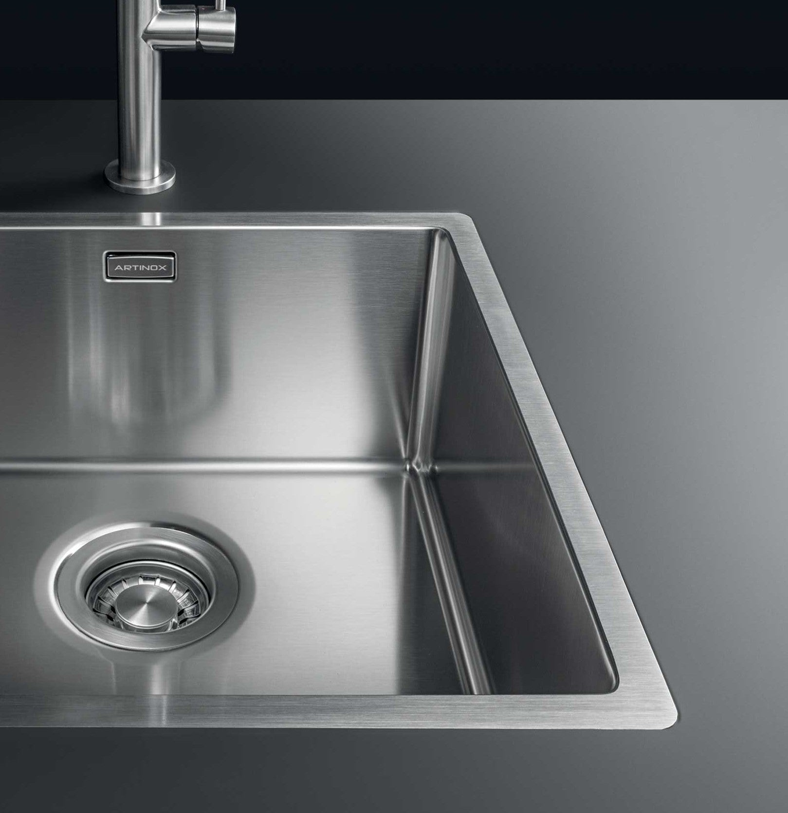 Artinox Radius 34 undermount kitchen sink