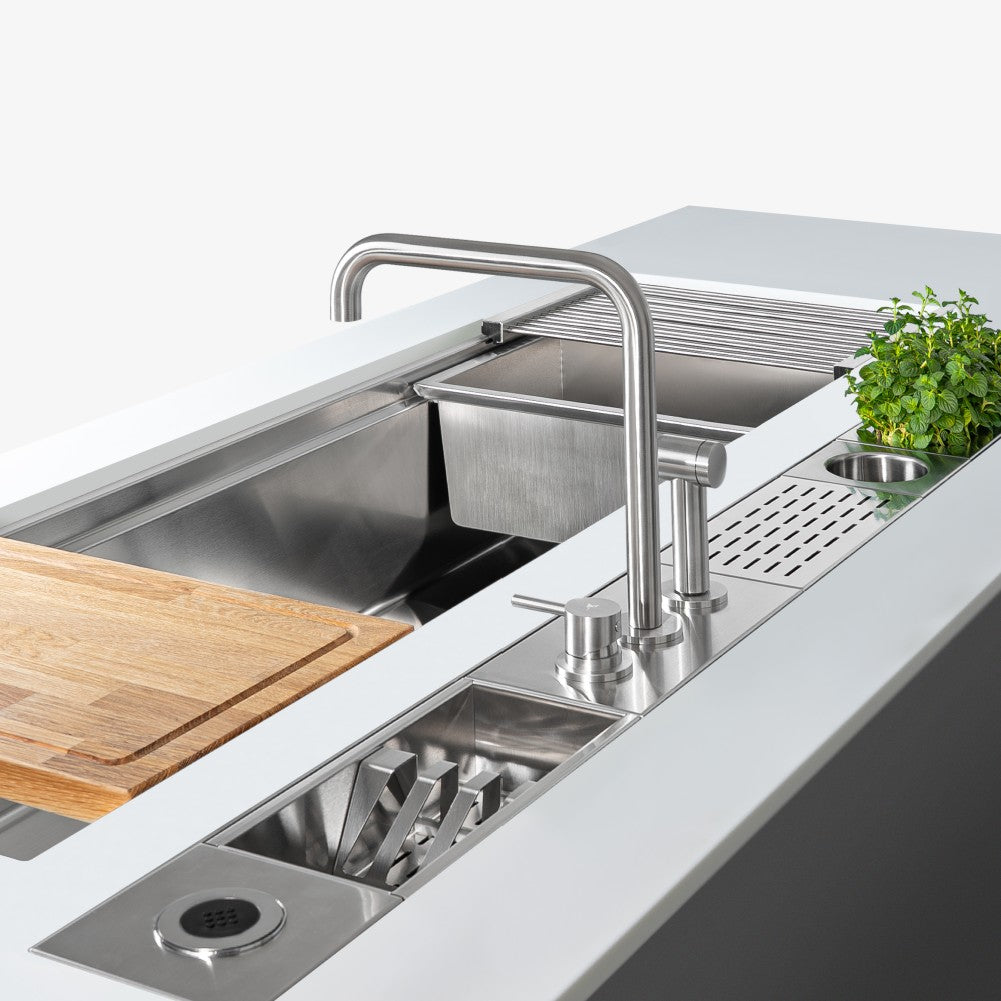 Artinox Hidros Outdoor kitchen tap with pull out Hand-spray
