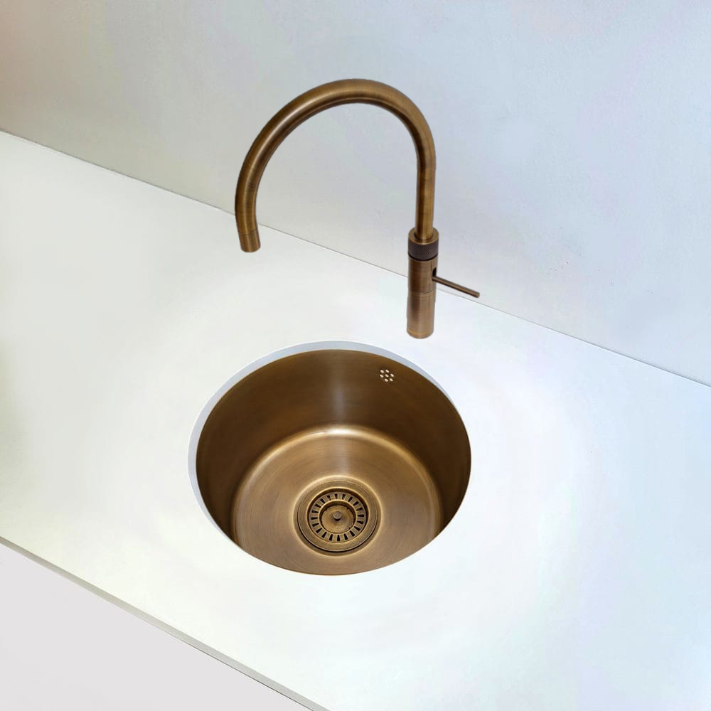 Olif Crudo D30 Patinated Brass kitchen sink, round undermount