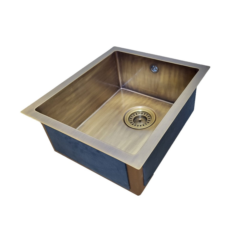 Olif Crudo Rondo 34 Patinated Brass kitchen sink, undermount or topmount