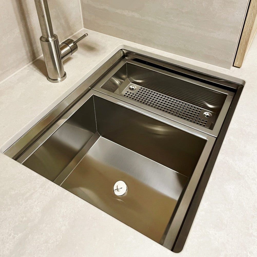 Artinox Layer SBR 50, top or undermount multi-level sink