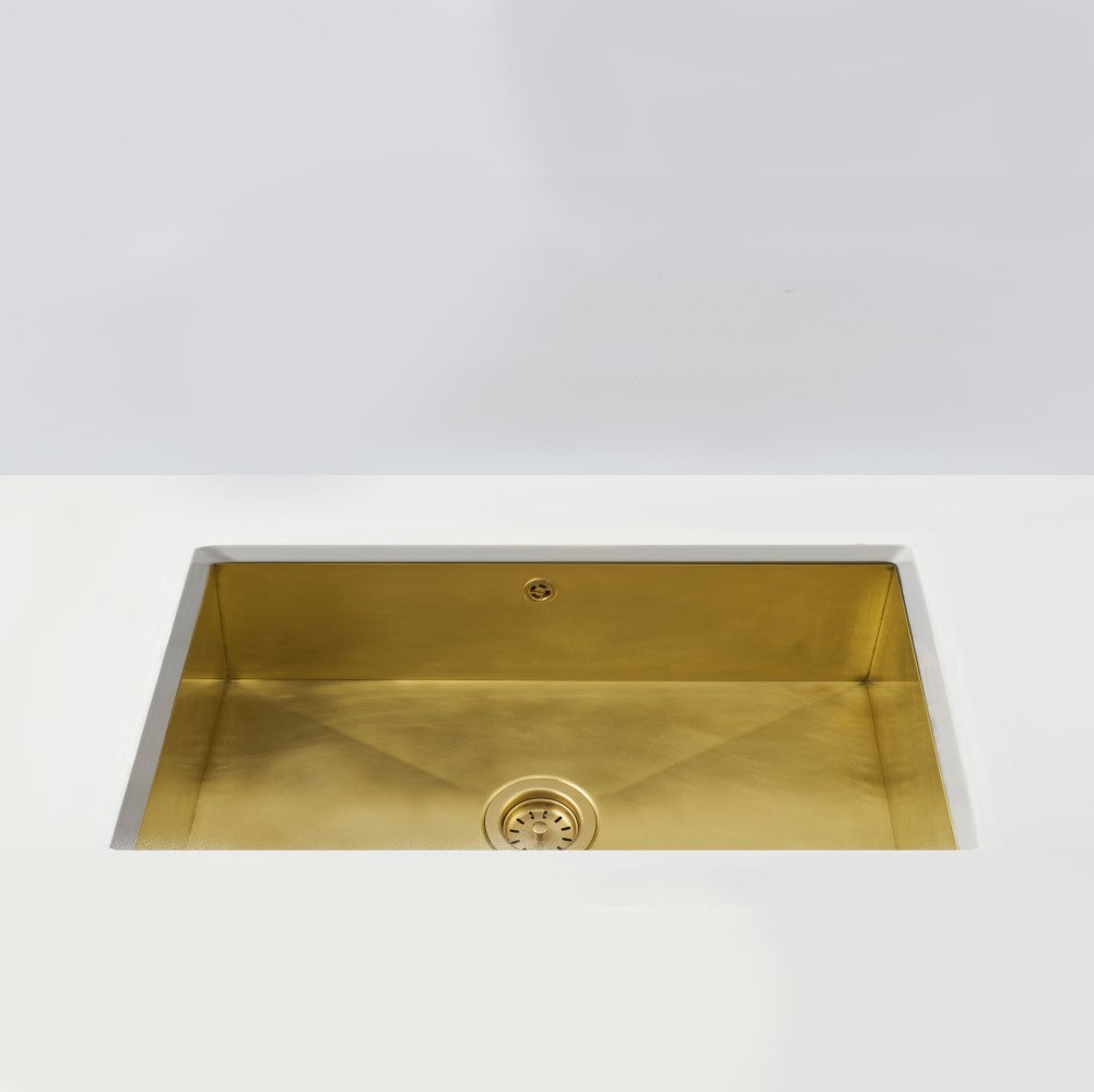 Olif Crudo 70 Virgin Brass kitchen sink, undermount or topmount