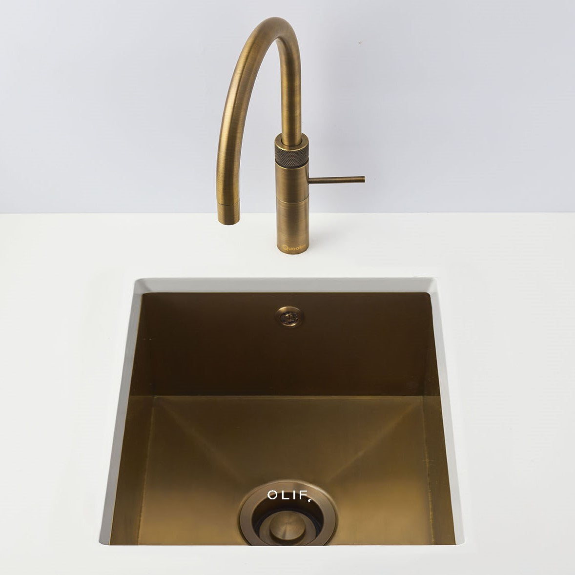 InSinkerator Evolution Plus 750SR PATINATED BRASS food waste disposer