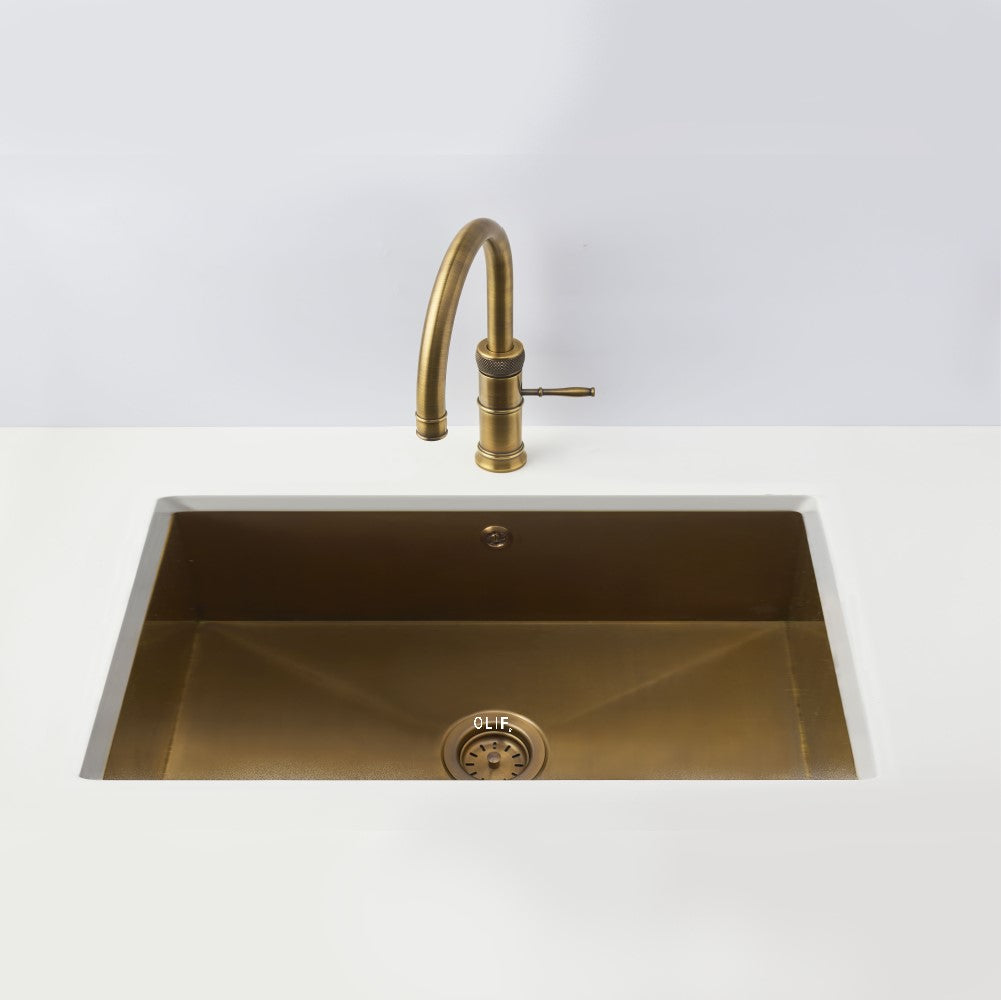 Olif Crudo 70 Patinated Brass kitchen sink, undermount or topmount