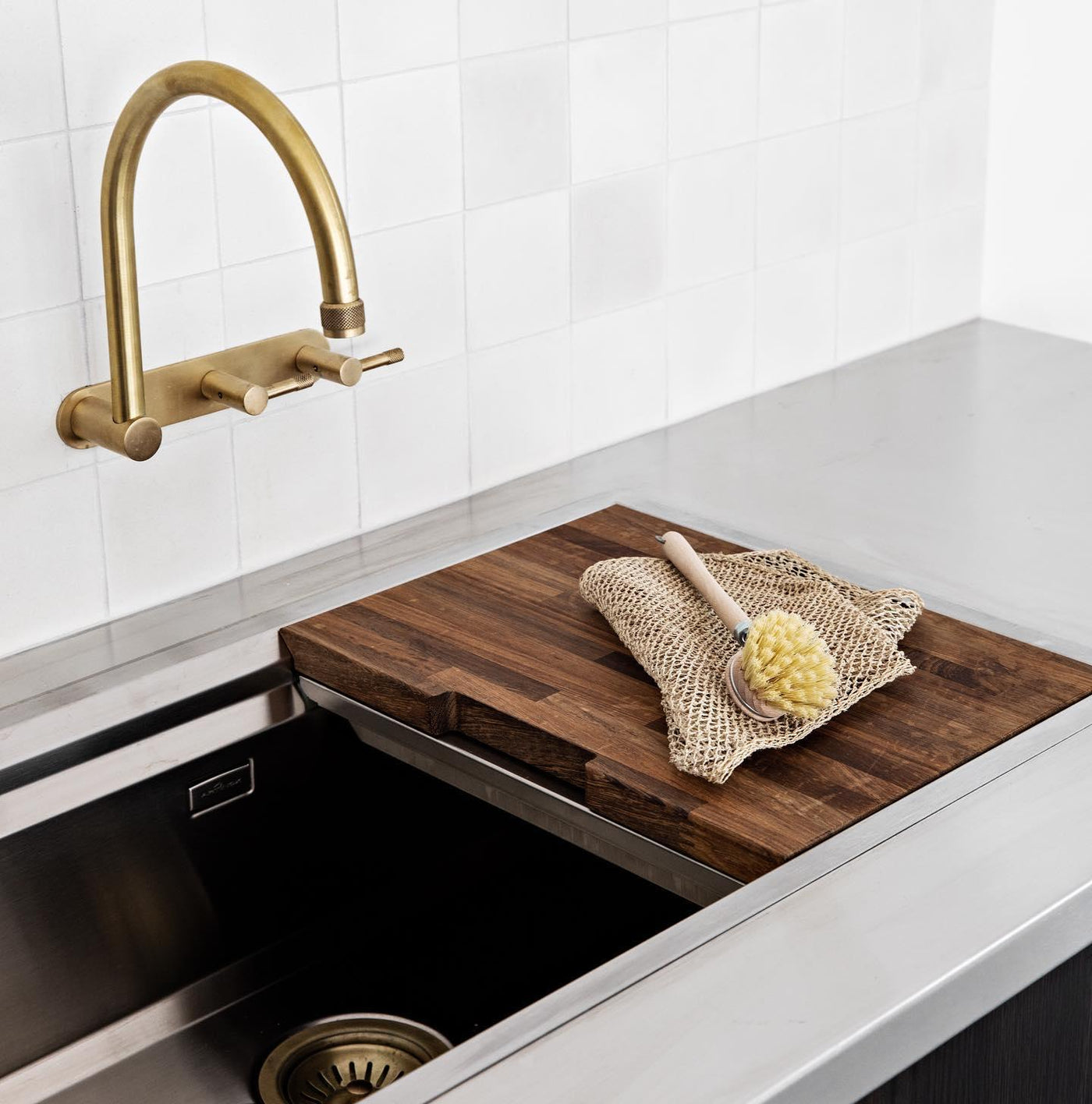 Ultra large kitchen sink with drainer, 1 metre wide | Artinox Layer 111 ...