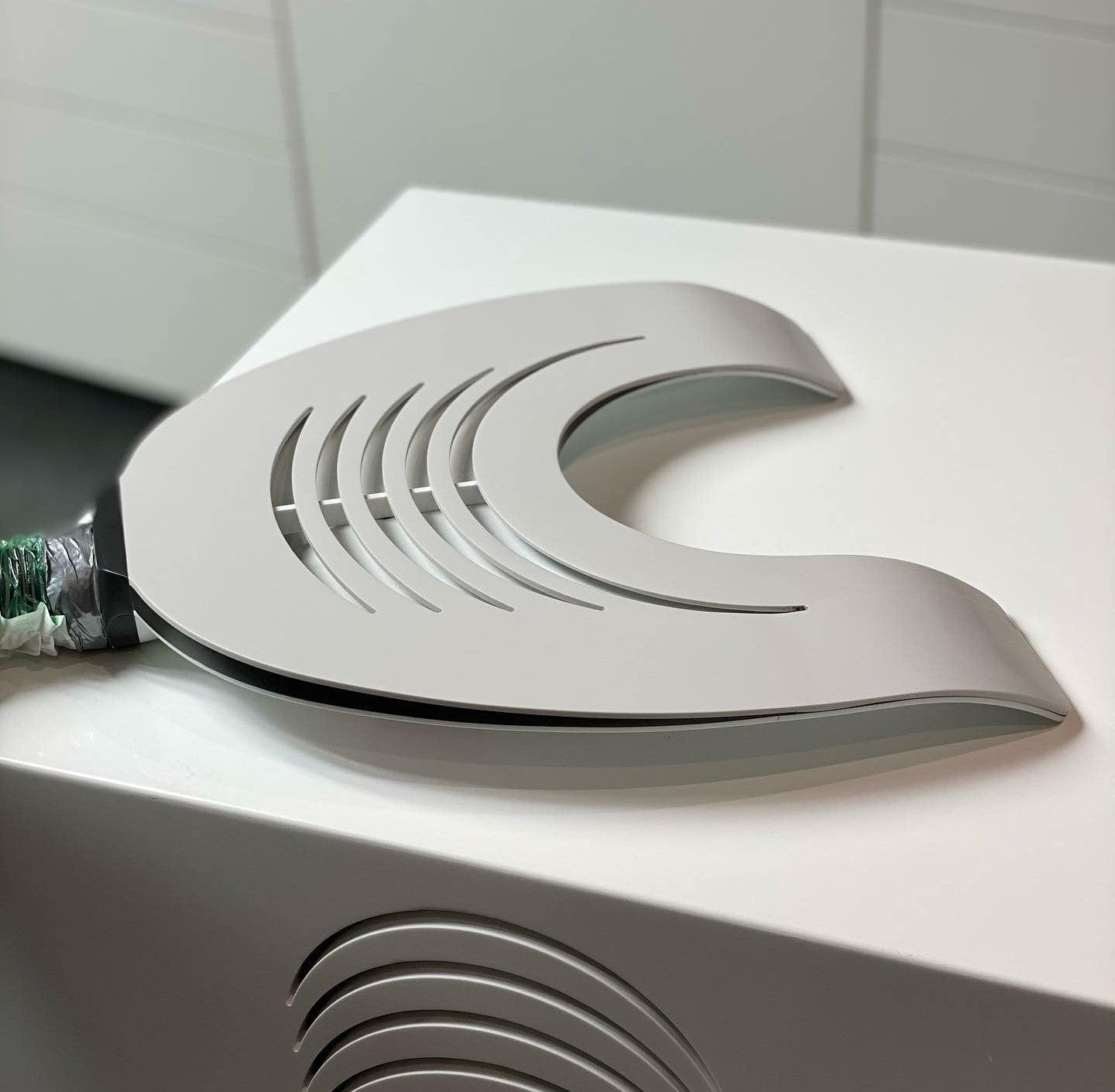 P-001 - Dental Suction System, extra-oral with portable Corian tray - Olif